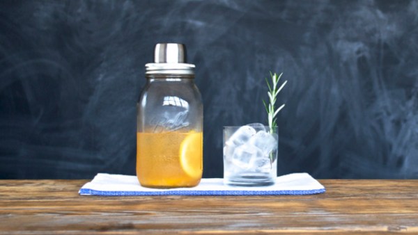 Read The Cocktail Lover’s Gift Guide
