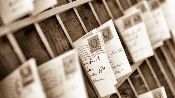 Read 7 of the Best Author-on-Author Burns of All Time