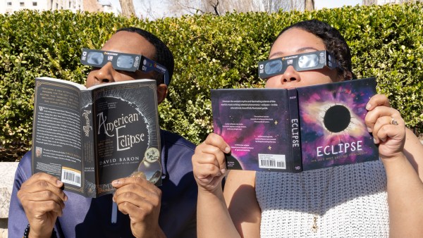 Read Best Reads For the Total Solar Eclipse